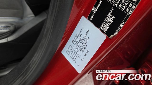 BMW 3-Series 2021 — photo 32