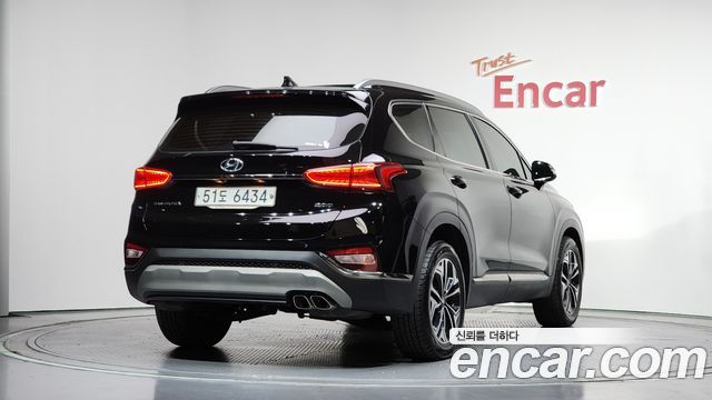 Hyundai Santafe 2019 — photo 2