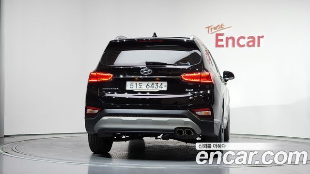 Hyundai Santafe 2019 — photo 4