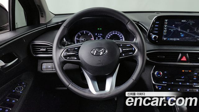 Hyundai Santafe 2019 — photo 13