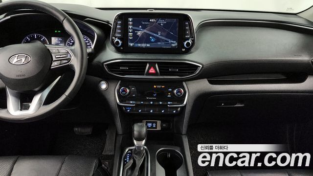 Hyundai Santafe 2019 — photo 14