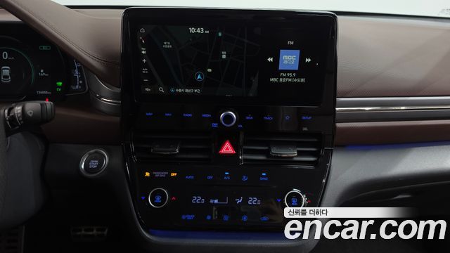 Hyundai Ioniq 2020 — photo 18