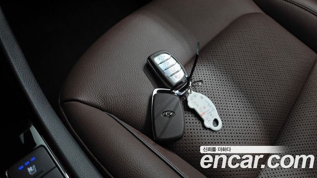 Hyundai Ioniq 2020 — photo 21