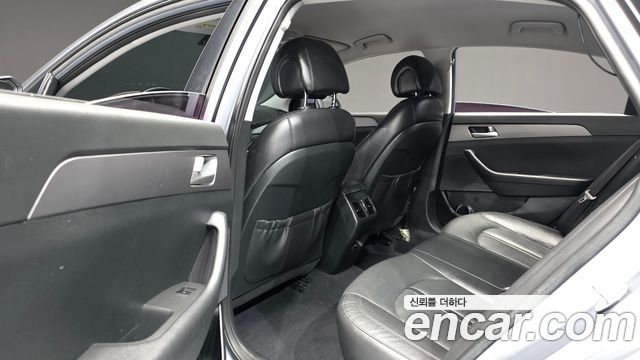 Hyundai Sonata 2015 — photo 11