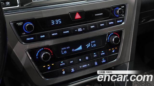 Hyundai Sonata 2015 — photo 17