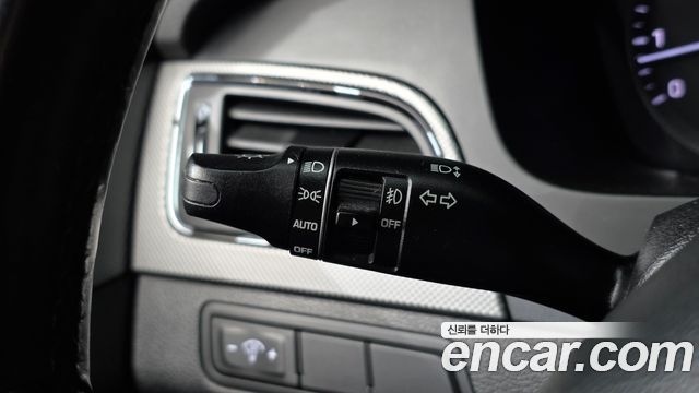 Hyundai Sonata 2015 — photo 18