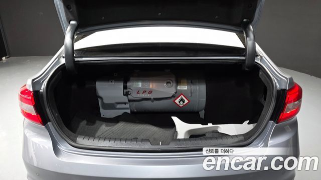 Hyundai Sonata 2015 — photo 20