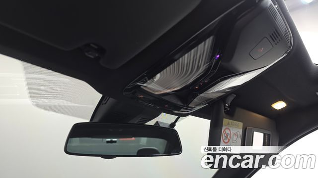 BMW 3-Series 2021 — photo 24