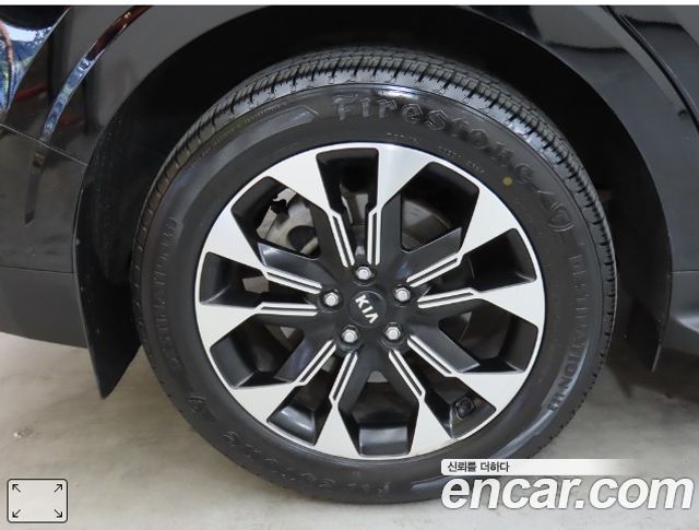 Kia Canival 2021 — photo 5