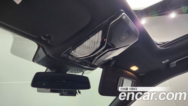 BMW 7-Series 2016 — photo 20