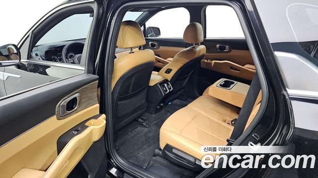 Kia Sorento 2022 — photo 11
