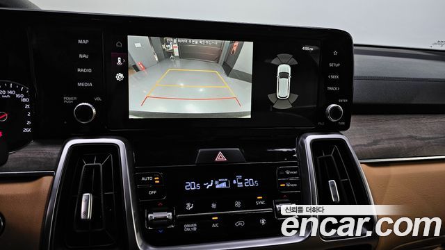 Kia Sorento 2022 — photo 16