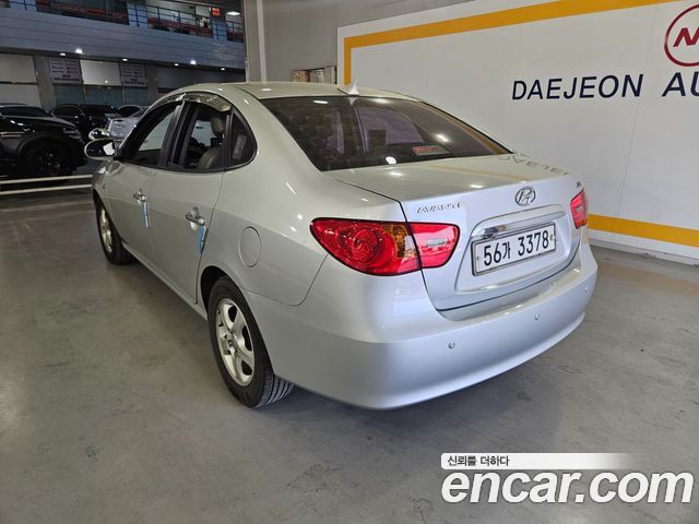 Hyundai AVANTE 2009 — photo 3