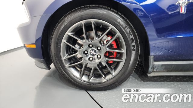 Ford Mustang 2012 — photo 5