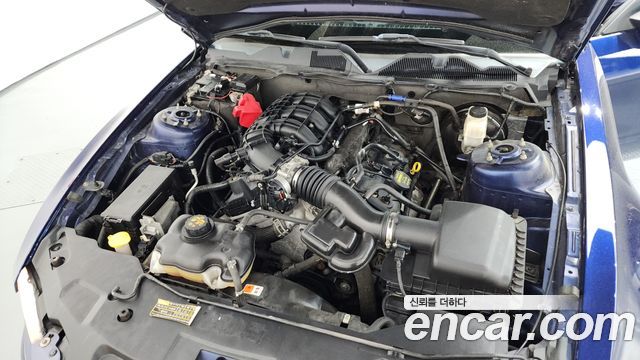 Ford Mustang 2012 — photo 6
