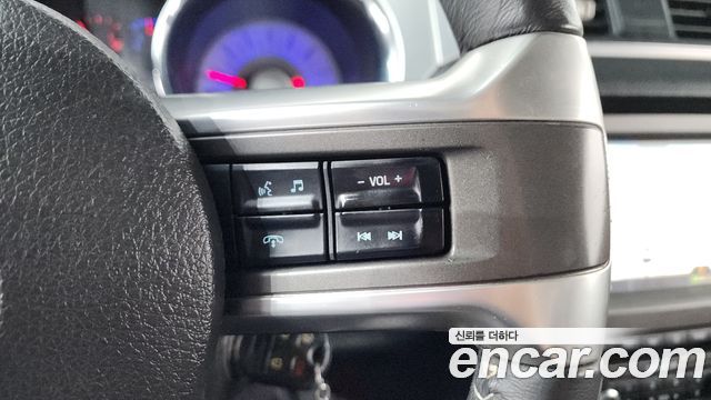 Ford Mustang 2012 — photo 18