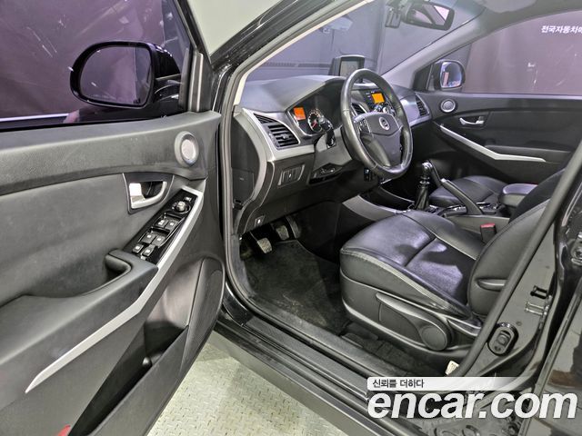 KG Mobility KORANDO 2015 — photo 15
