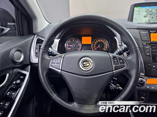 KG Mobility KORANDO 2015 — photo 16
