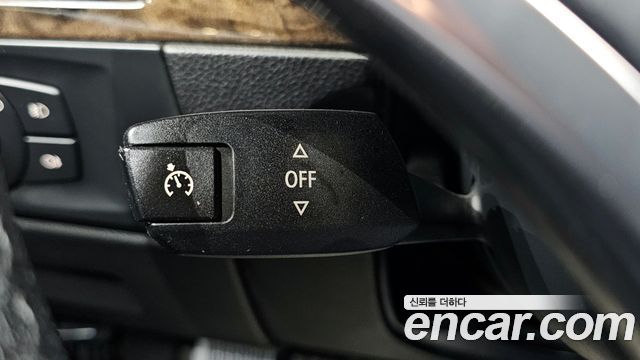 BMW 3-Series 2008 — photo 19