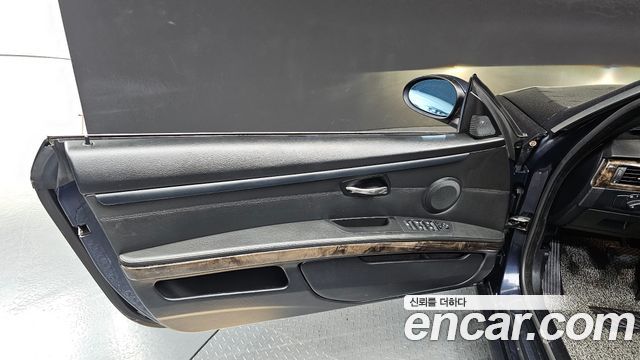BMW 3-Series 2008 — photo 14