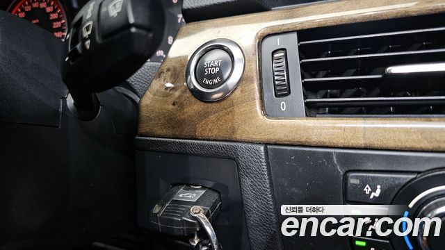 BMW 3-Series 2008 — photo 29