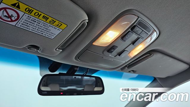 Kia Canival 2018 — photo 15