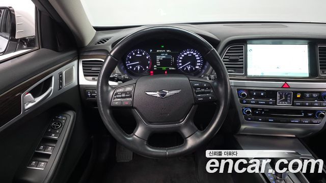 Genesis G80 2018 — photo 19