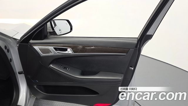 Genesis G80 2018 — photo 14