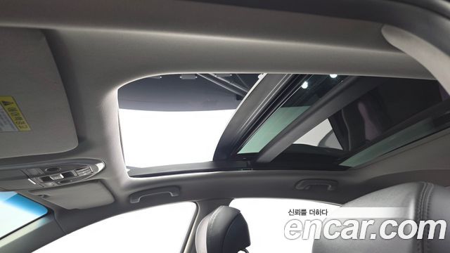 Genesis G80 2018 — photo 27