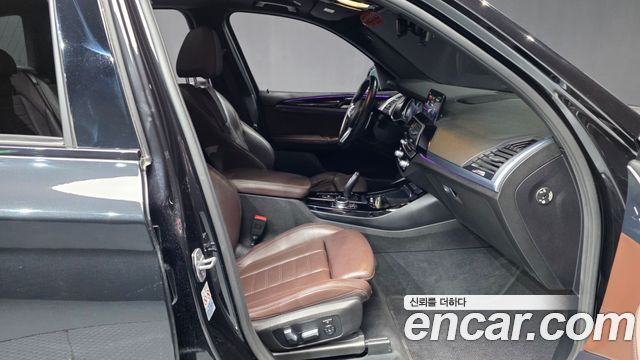 BMW X3 2019 — photo 17