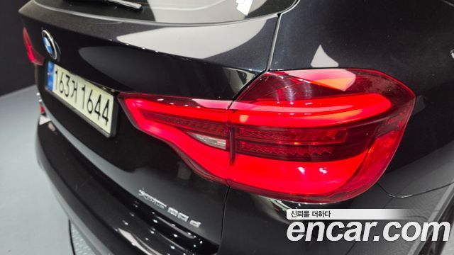 BMW X3 2019 — photo 9