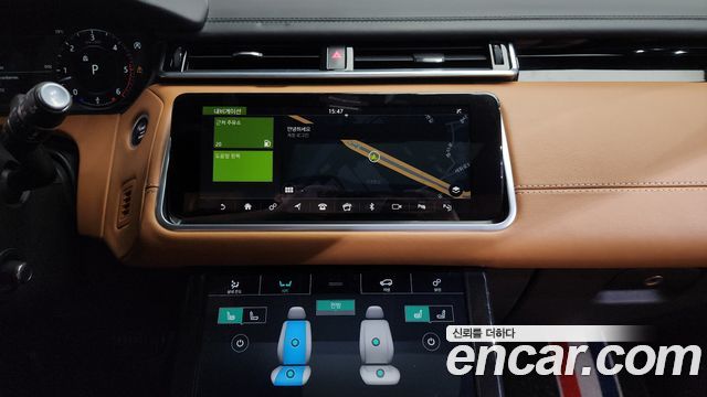 Land Rover Range Rover Velar 2018 — photo 18