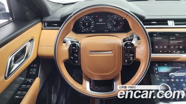 Land Rover Range Rover Velar 2018 — photo 19
