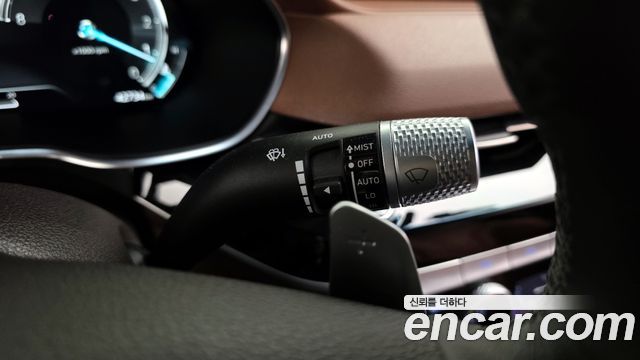 Genesis G80 2022 — photo 30