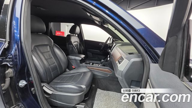 KG Mobility Rexton 2018 — photo 13