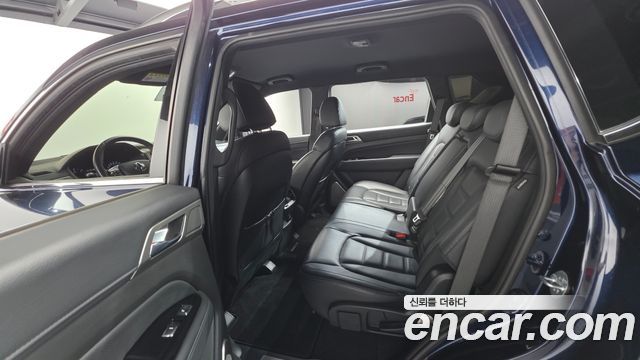KG Mobility Rexton 2018 — photo 16