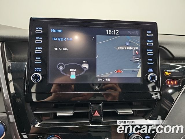 Toyota Camry 2024 — photo 13