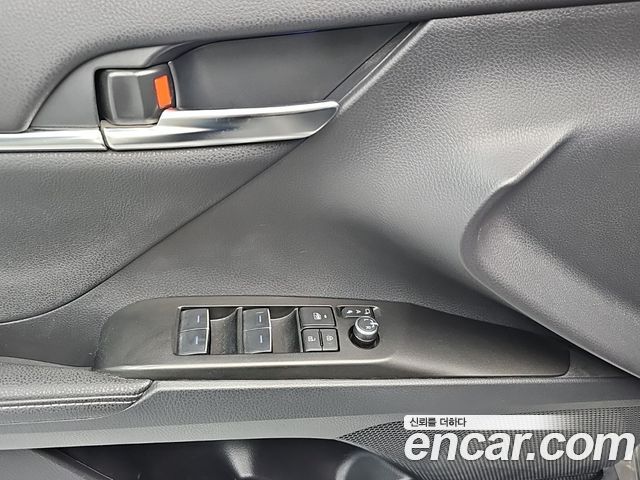 Toyota Camry 2024 — photo 15