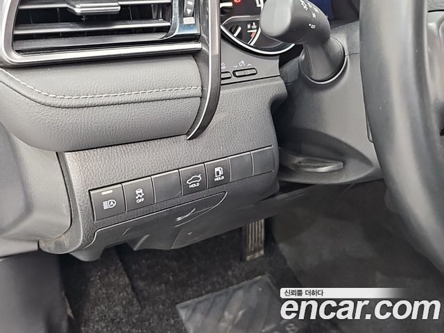 Toyota Camry 2024 — photo 16
