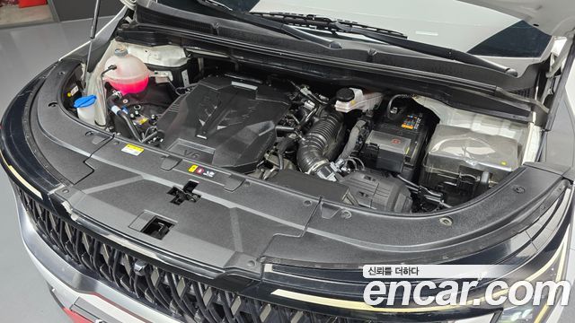 Kia Canival 2024 — photo 6