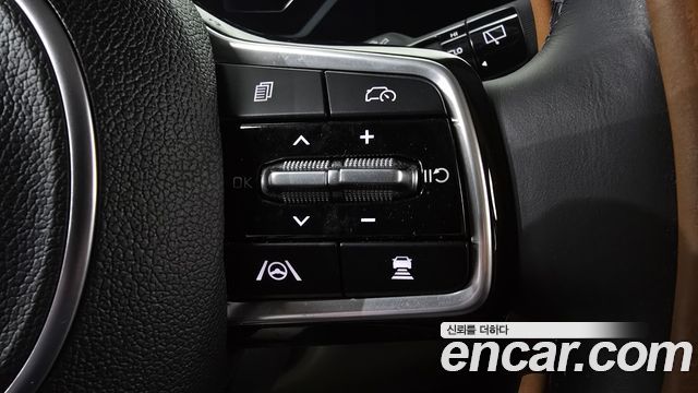Kia Canival 2024 — photo 24