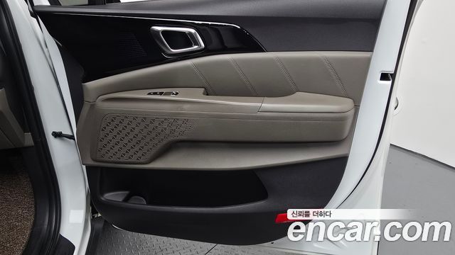 Kia Canival 2024 — photo 15