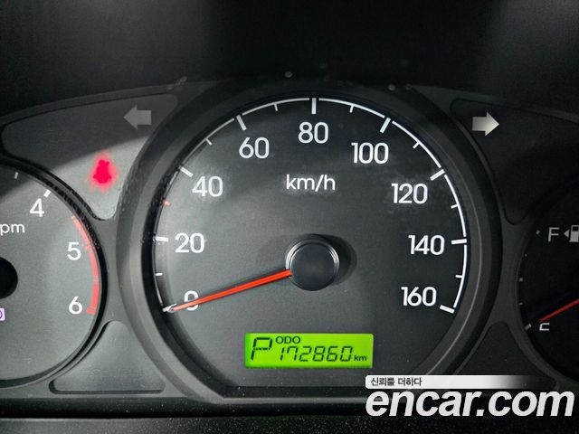 Hyundai Starex 2015 — photo 8