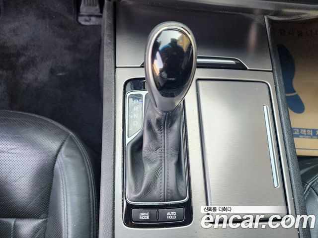Hyundai Genesis 2016 — photo 9
