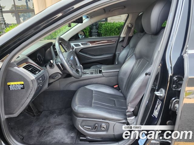 Hyundai Genesis 2016 — photo 10
