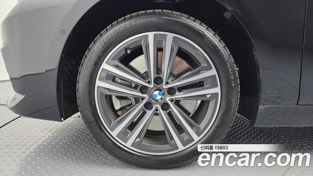BMW 2-Series 2024 — photo 5
