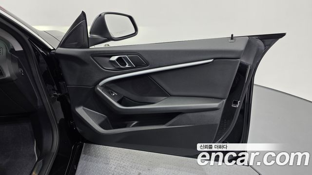 BMW 2-Series 2024 — photo 14