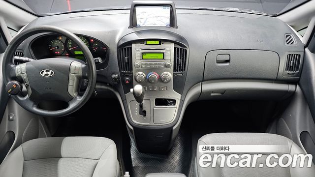 Hyundai Starex 2015 — photo 7