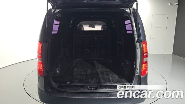 Hyundai Starex 2015 — photo 20