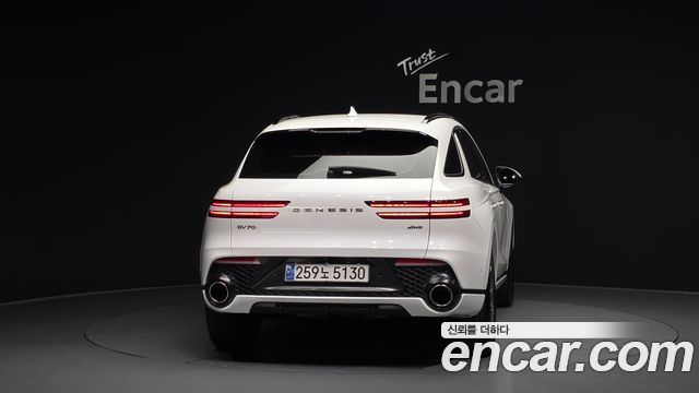 Genesis GV70 2021 — photo 4